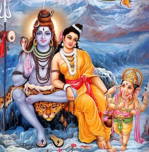 la Trimurti induista: Brahma il creatore, Vishnu il preservatore e Shiva il distruttore