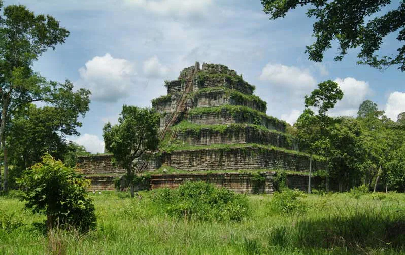 la piramide di Koh Ker