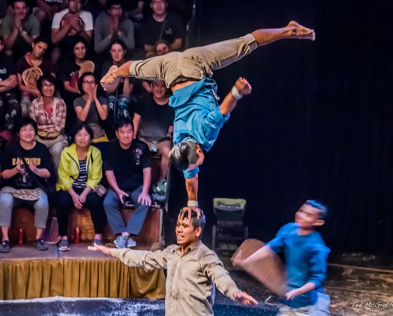 Serata al Phare Circus di Siem Reap - Vacanze in Cambogia