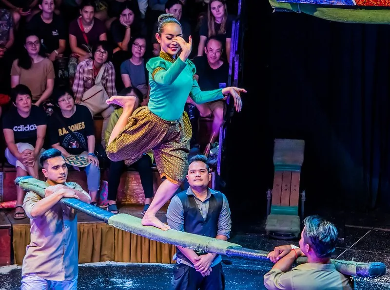 Un’equilibrista al Phare Circus