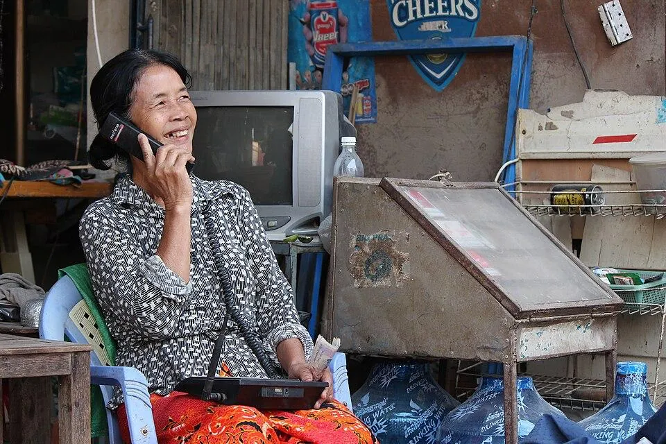 SIM ed eSIM in Cambogia: operatori, prezzi e copertura reale