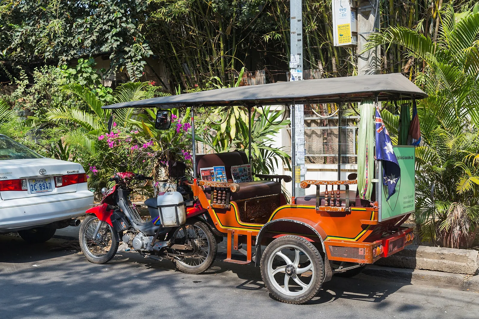 Come muoversi in Cambogia: bus, minivan, battelli e tuk-tuk