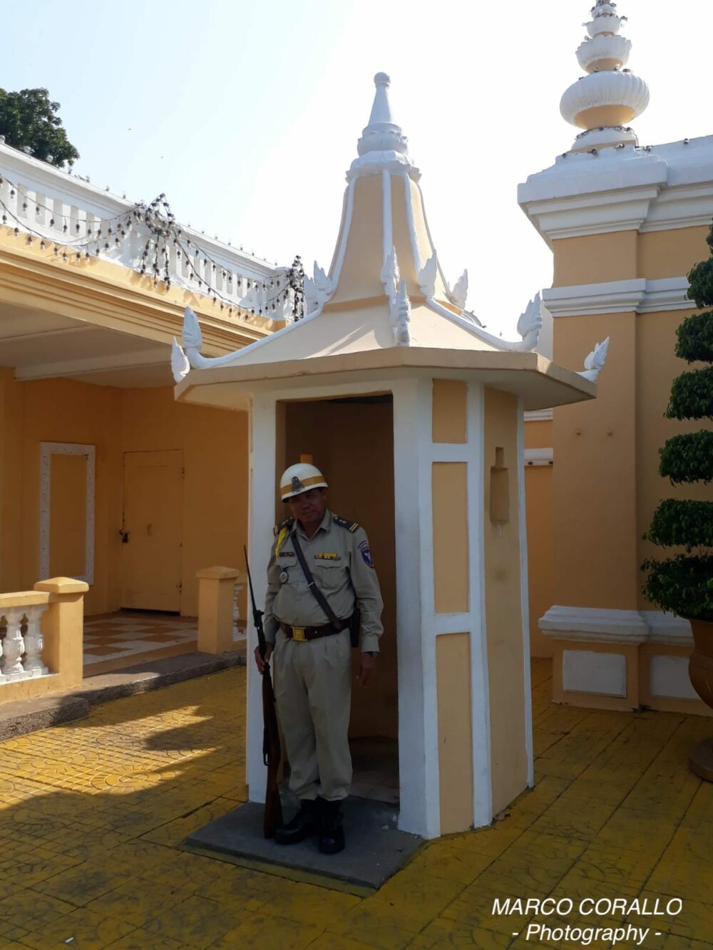 guardia del Palazzo Reale, Phnom Penh